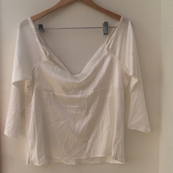 White silk shirt - Picture 3 of 4
